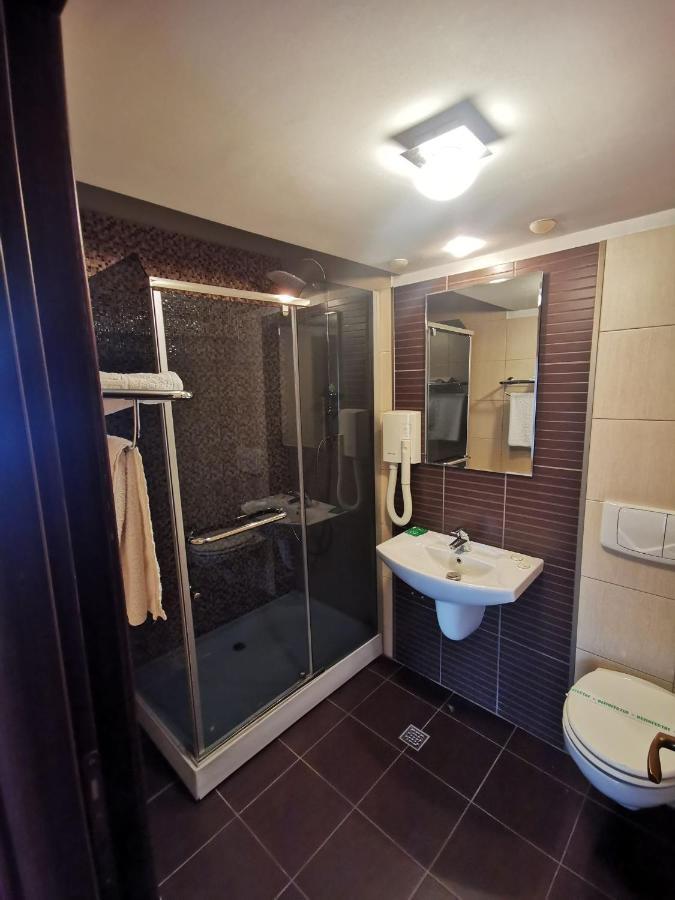 Hotel Severus Zilah Kültér fotó