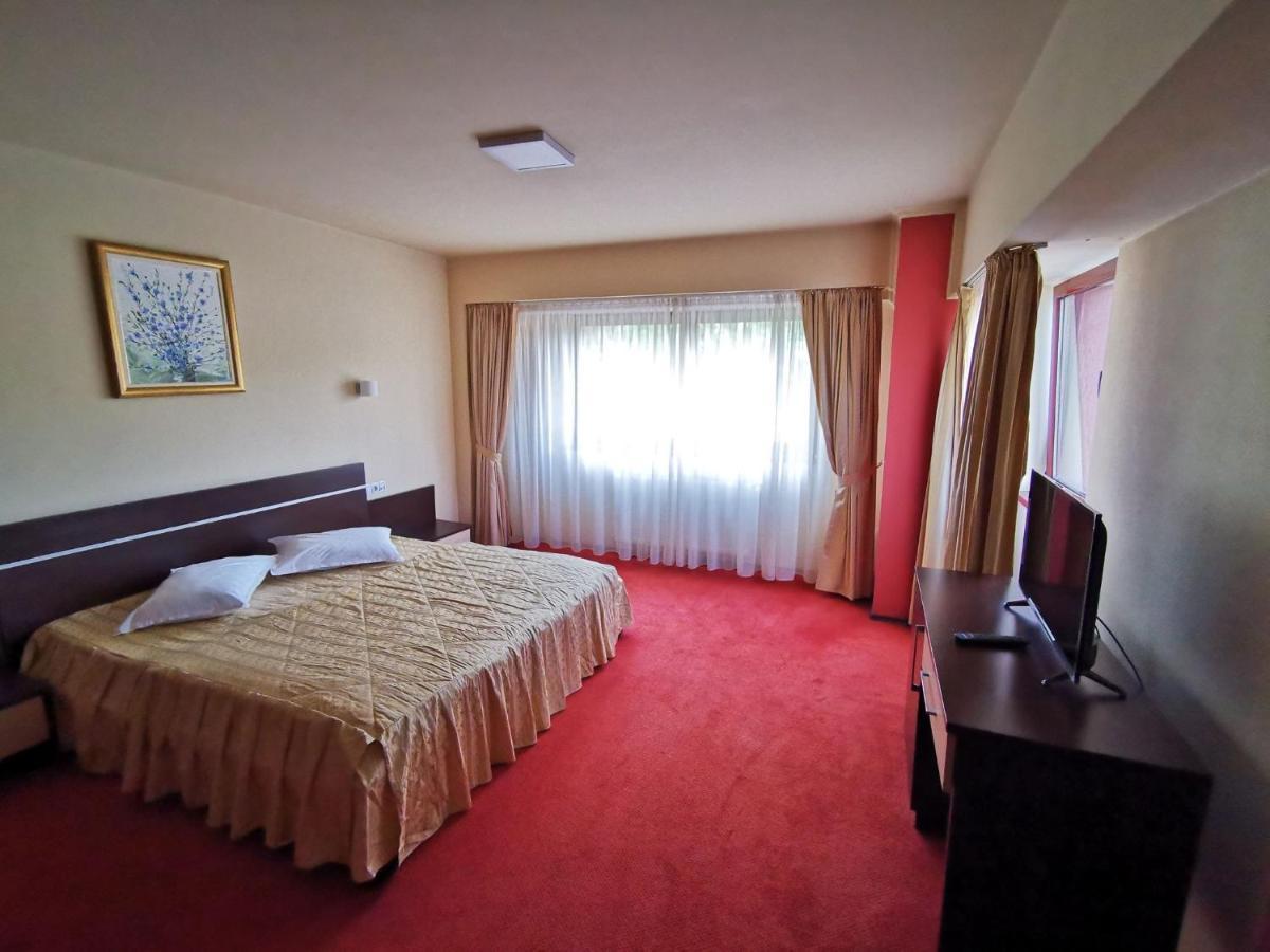 Hotel Severus Zilah Kültér fotó