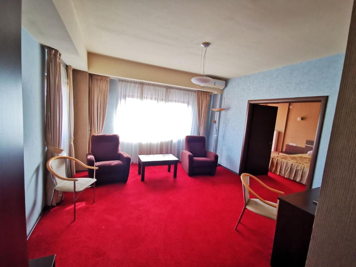 Hotel Severus Zilah Kültér fotó